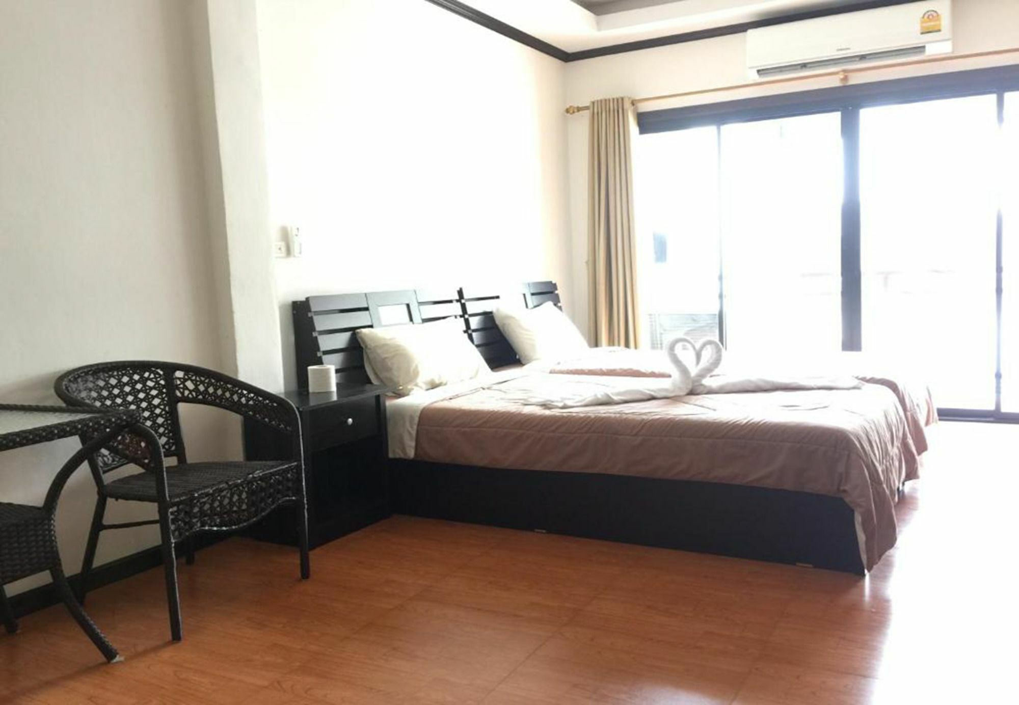 K&J Apartment Ban Nong Tabaek Екстериор снимка