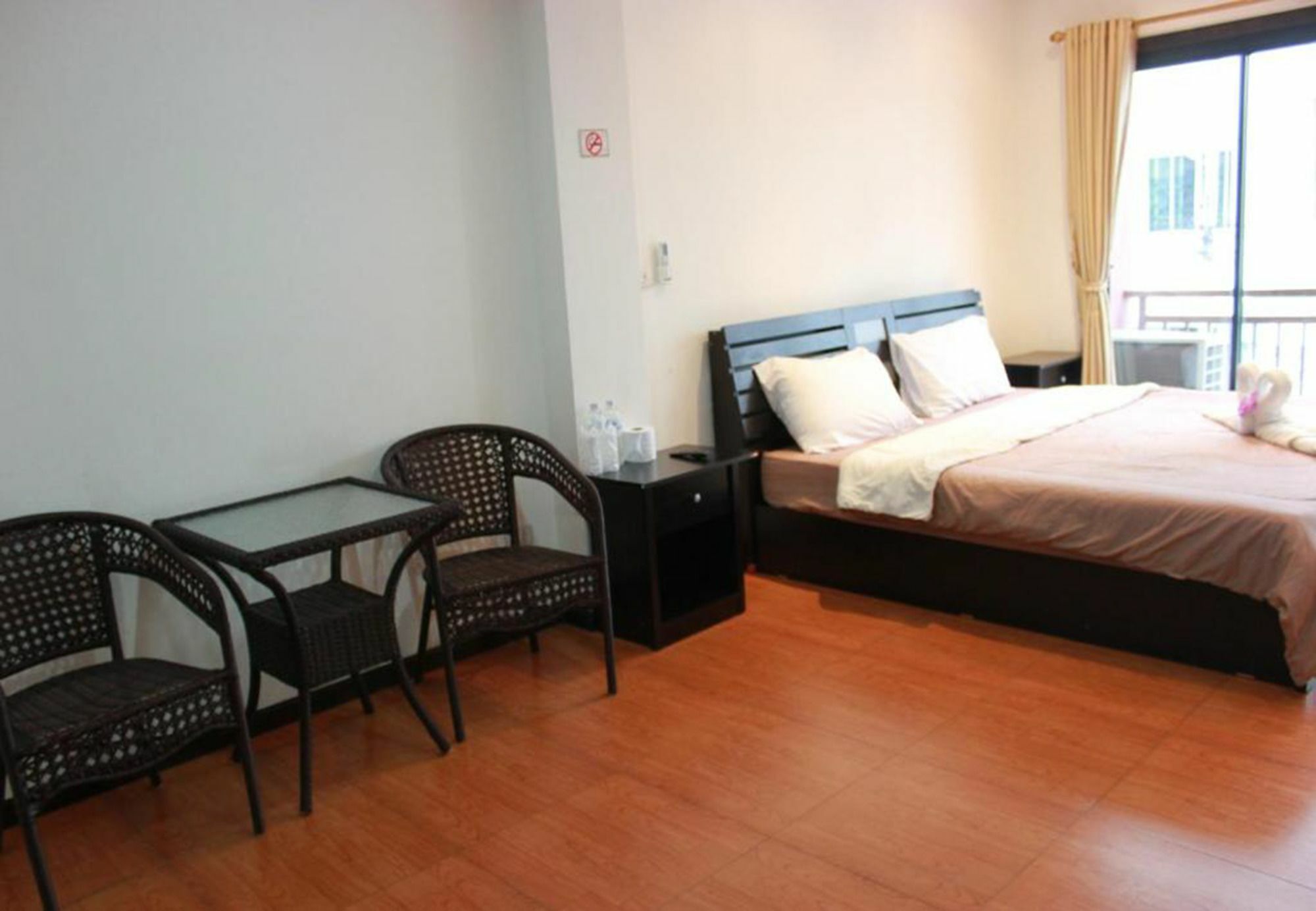 K&J Apartment Ban Nong Tabaek Екстериор снимка