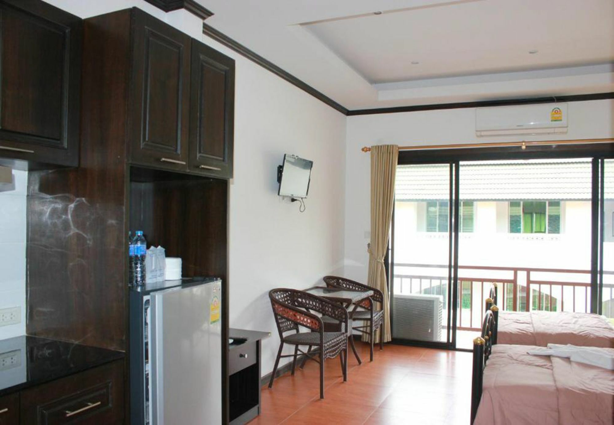 K&J Apartment Ban Nong Tabaek Екстериор снимка