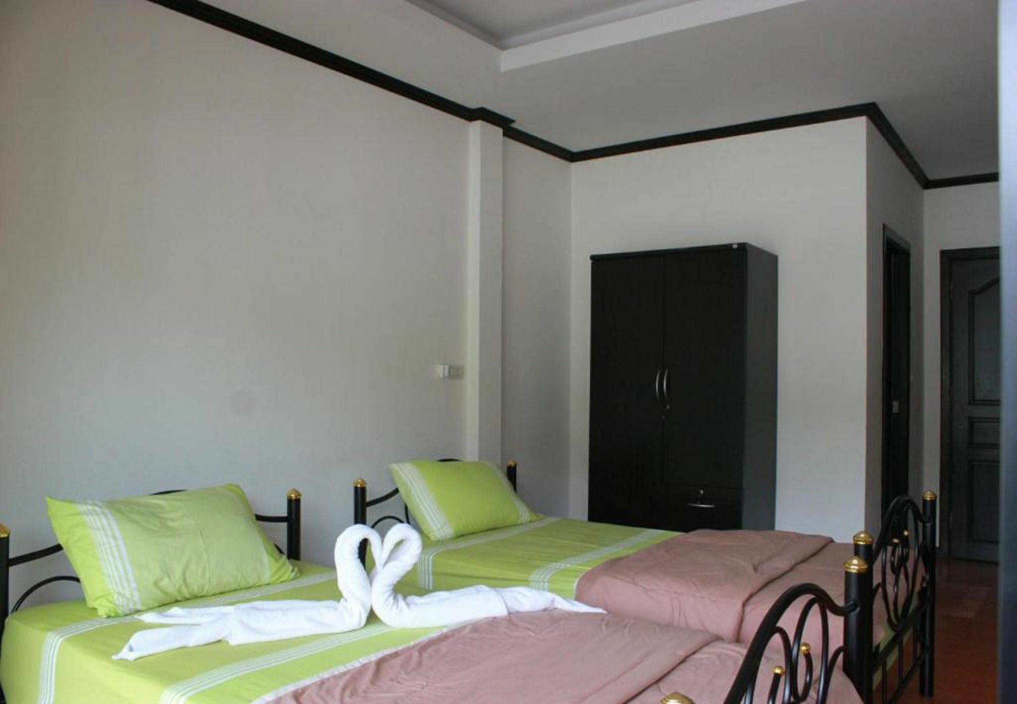 K&J Apartment Ban Nong Tabaek Екстериор снимка