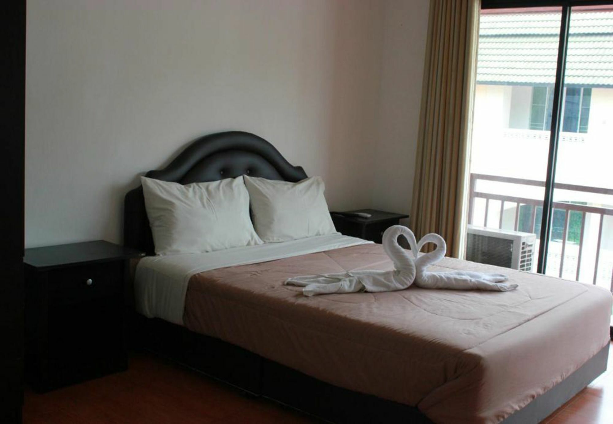 K&J Apartment Ban Nong Tabaek Екстериор снимка