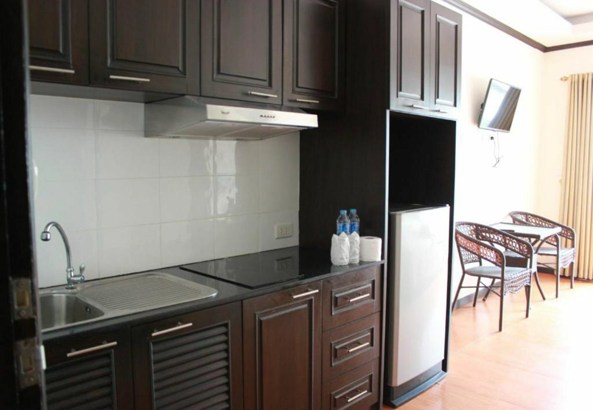 K&J Apartment Ban Nong Tabaek Екстериор снимка